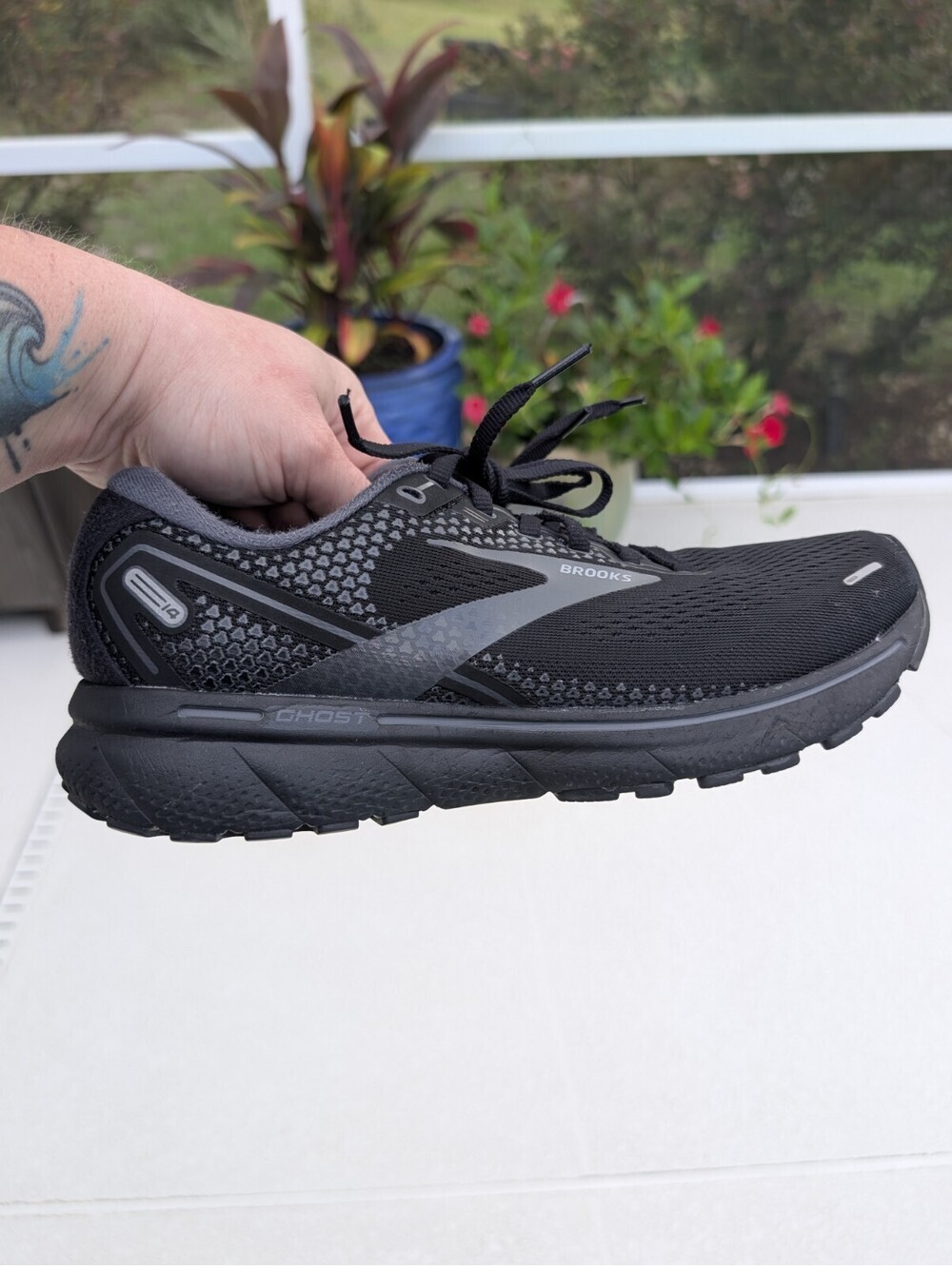 Brooks Ghost 14 Triple Black Women's Running Shoes Size 10 B Walking Comfort